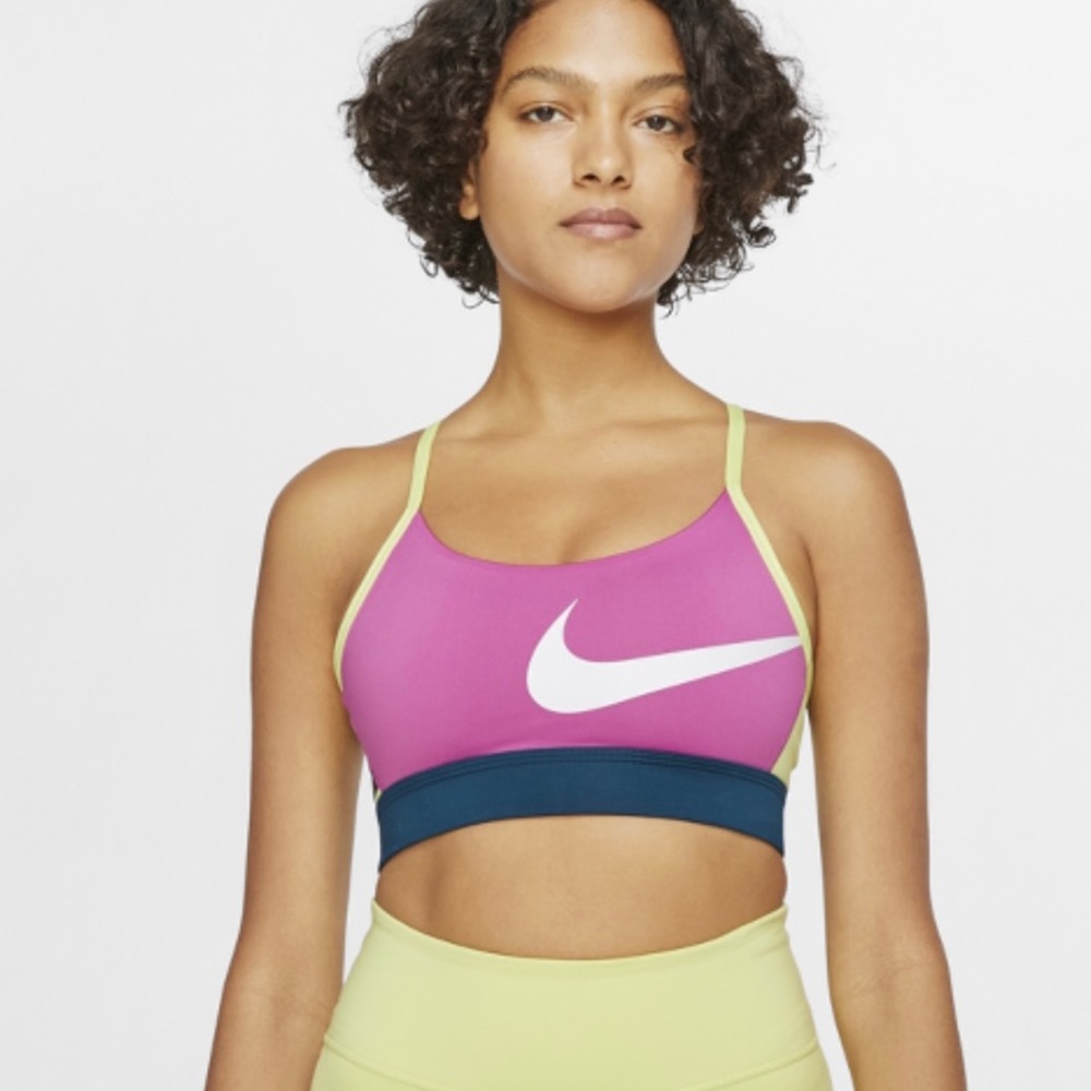 Nike Women's Light-Support Sports Bra